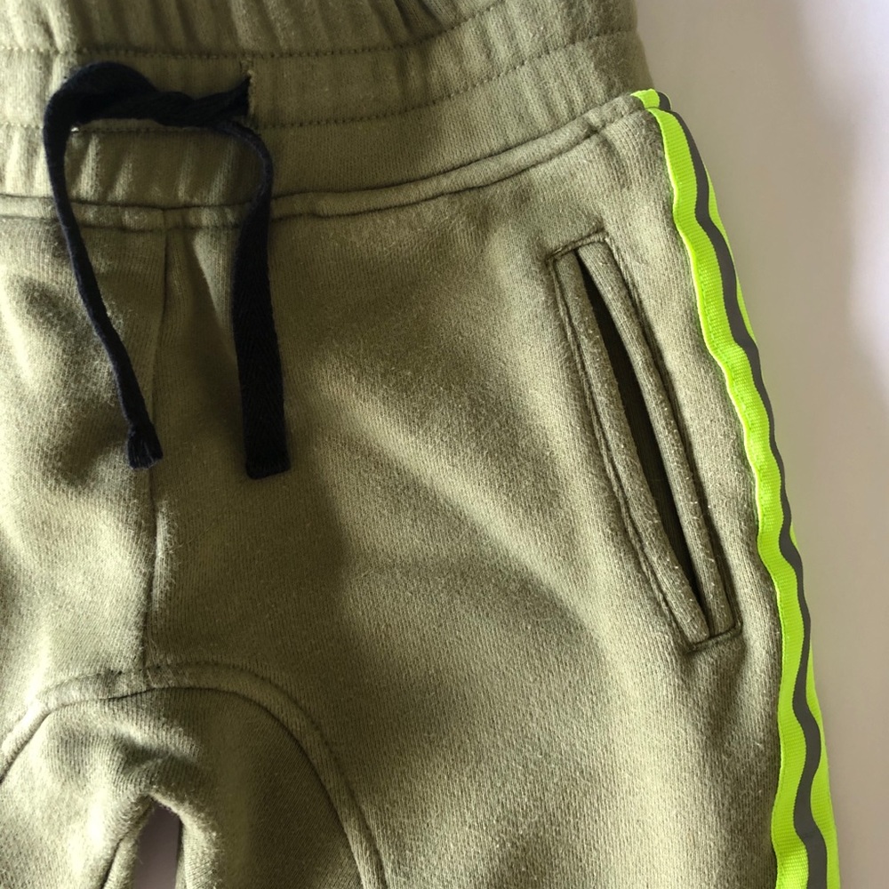 Little Giant Shorties Jogger Pants